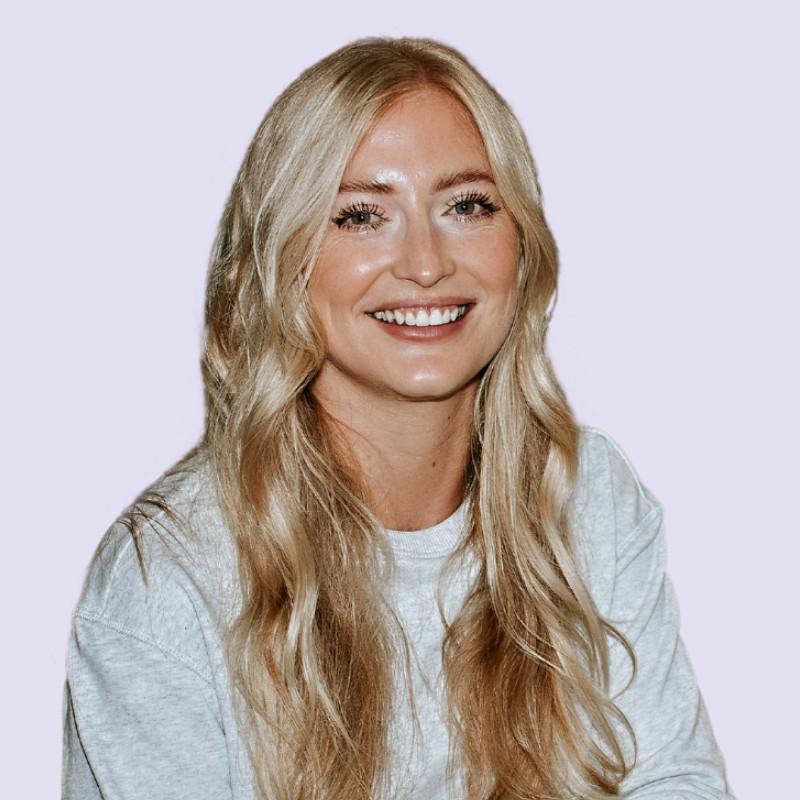 Elly Strang's profile image